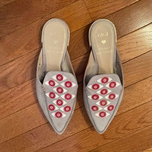 Stuart Weitzman x Supermodel Gigi Hadid ‘EYELOVEMORE’ Mules, Size 6.5